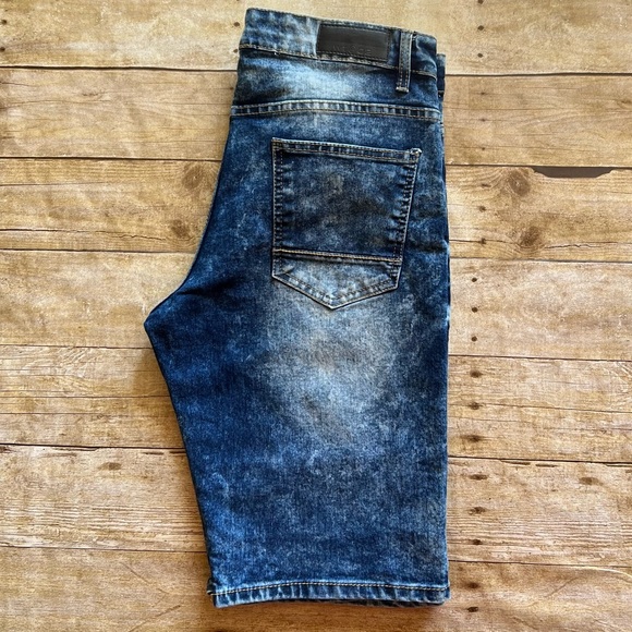 WT02 Southpole Mens Blue Acid Wash Moto Denim Shorts Size 32 RN 82628 - Picture 6 of 10